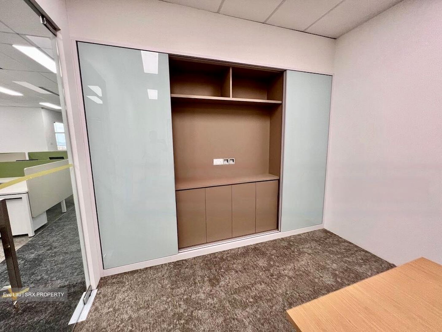 Abi Plaza (D2), Office #455331161
